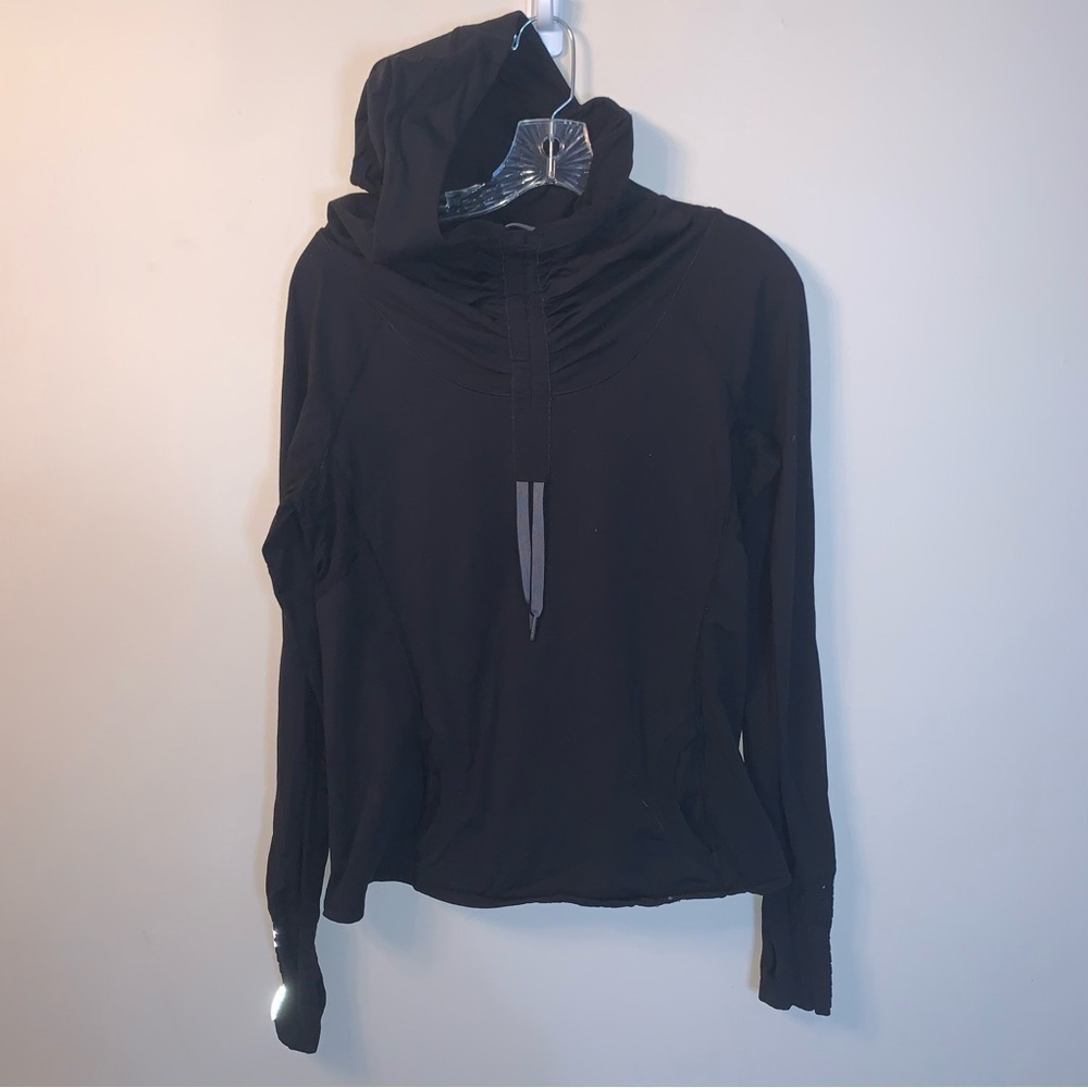 Lululemon Black Pullover Running Sweater Reflective Sleeves